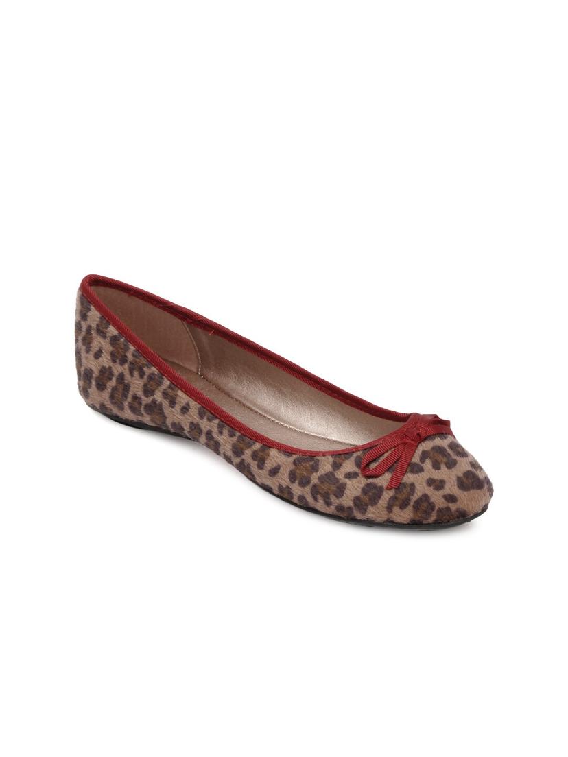 Carlton London Women's Casual Shoes