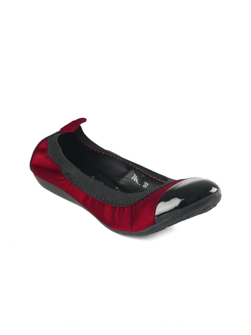 Catwalk Women's Flats