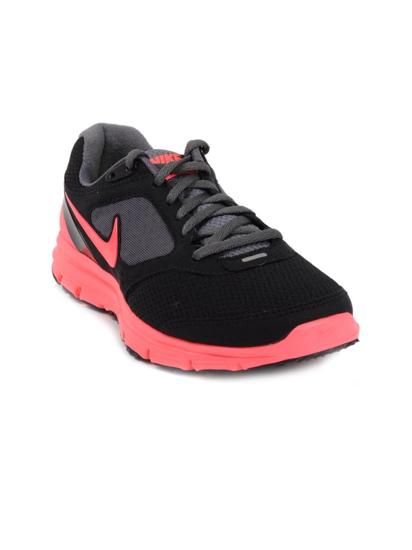 Nike Women's Sports Shoes